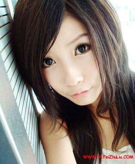 937261588主播照片