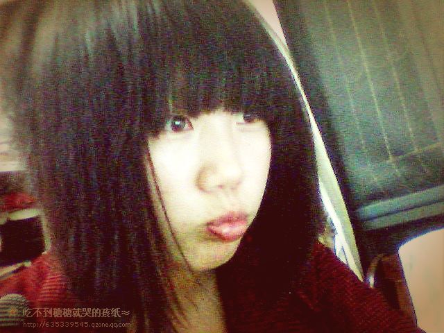 格子衫╮宿命的主播照片