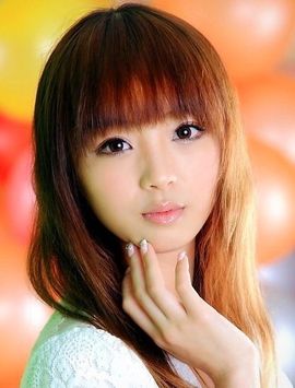 欢欢直播主播照片