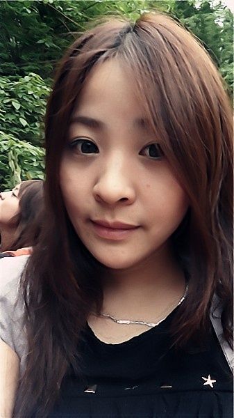 〆。妍的主播照片