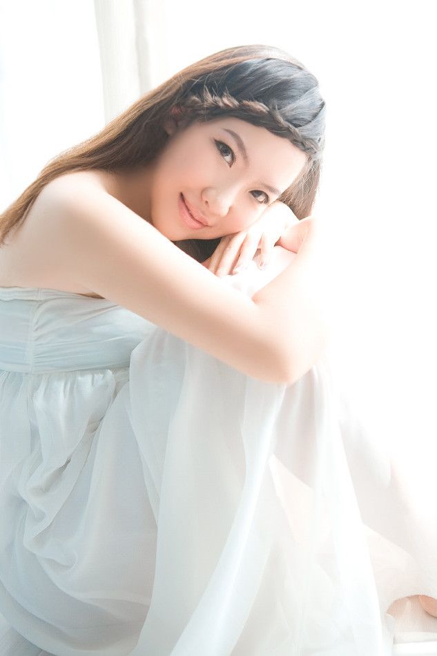 ζั͡އއ๓鲍小果的主播照片