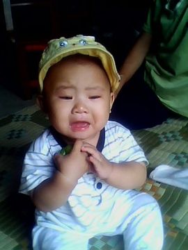 郑包贼主播照片