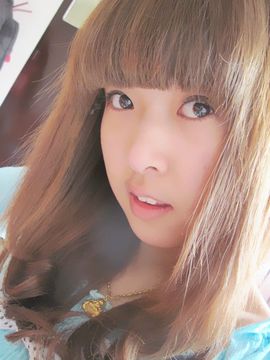 LOUE洁儿主播照片