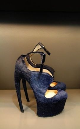 ζ耶比耶比耶比主播照片