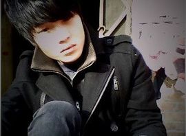 现实社会虚情假意主播照片