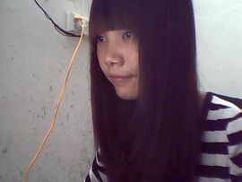 温彩虹主播照片