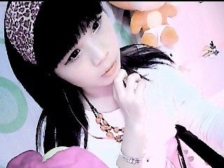 Yue_月儿菇凉。。的主播照片