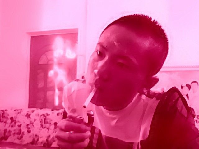 ？狂砍一條街？的主播照片