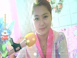 彤彤tong主播照片