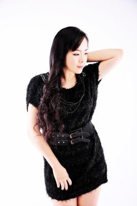 湾弯♬主播照片