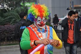 美女水鼓主播照片