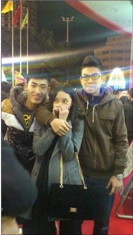 〃暖男、主播照片