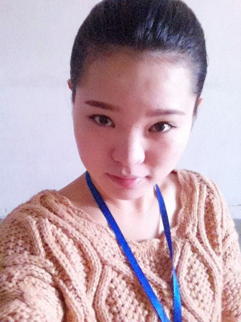◡╹小白狐的主播照片