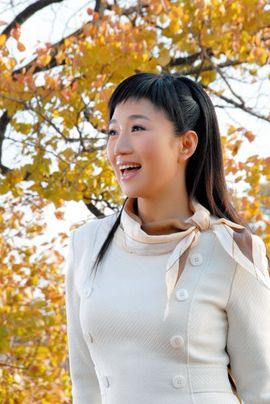 刘子琪主播照片