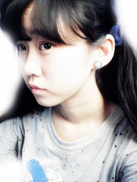 Curtaining主播照片