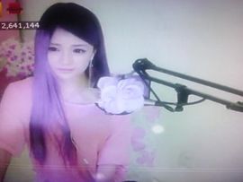 😸熱饅頭主播照片