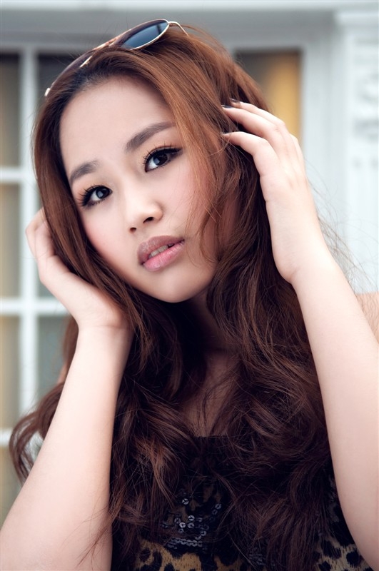 紫色妖姬主播照片