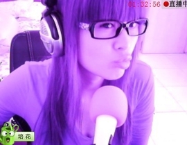 纪小纪万事如意主播照片