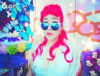 六间房优秀主播银发魔女💋莜筱兮在线交友聊天