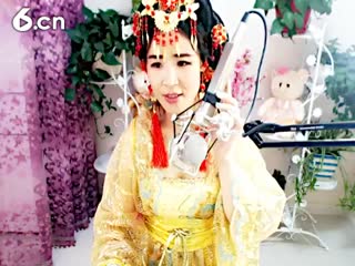 六间房热门视频呆萌女主播情牵七夕~玫瑰飘香☆秀唱high歌