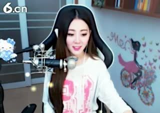 六间房美女主播✿Anne--菲菲秀唱视频