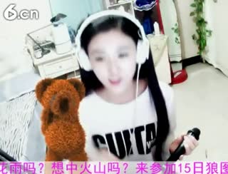 六间房呆萌女主播夏目七互动直播中