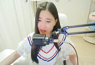《午夜唱情歌》心痛来找我~唱破了雷声唱不完寂寞
