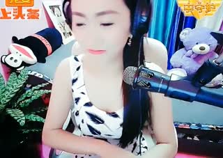 菇凉霸气喊麦《梦回当年古战场》~赞赞赞~