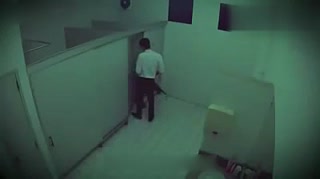 这人吓得好