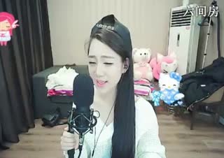 六间房实力女主播Ai...小小在线交友聊天