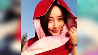 煎饼西施撞脸李小璐走红 网友调侃甜馨回家吃煎饼