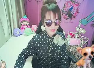 《你牛什么牛》你的金钱买不到姐的自由~
