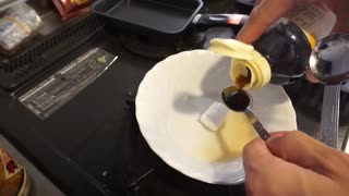 奇葩吃法--棉花糖馅儿的煎蛋！
