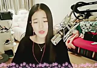 你说过牵了手就算约定~但《亲爱的那不是爱情》