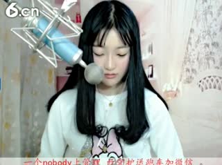 六间房美女主播七小娘秀high歌