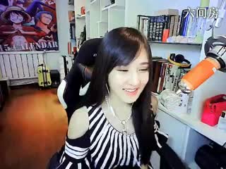 六间房美女聊天室″8秒．．·°♡