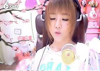 六间房热门美女☜小鱼儿❦☞