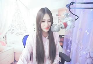 《老地方的雨》还在淅淅沥沥下个不停~