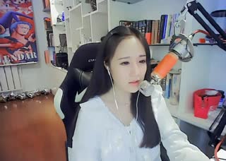 青春是段跌跌撞撞的旅行~遇见你是我的《小幸运》