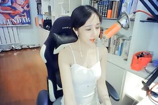从未说出我是你的尘埃~但你却是《我的楼兰》~
