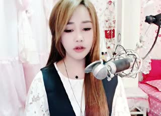 你的泪滴像倾盆大雨~却不知道我为什么离开你