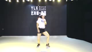 【艺玲璇】娜娜老师Feeling You太原爵士舞