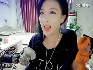 六间房甜美女主播(、︶ㄣ南君聊天交友视频秀