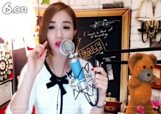 六间房美女主播Ⅶゞ★嘉嘉~~视频互动