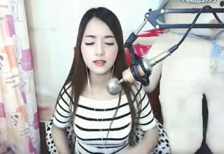 你走了我却握着答案心如针扎，有些话不说也罢