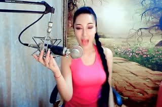 妩媚范MM秀唱嗨歌《快乐阿拉蕾》