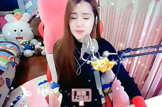 我那不胖也不瘦的《丫头》~你总拼命找减肥的理由~