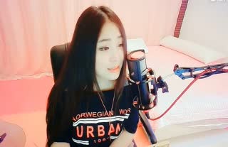 我和你《吻别》在狂乱的夜~我的心等著迎接伤悲~