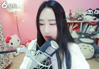 《亲爱的还幸福吗》~我想听又害怕听到答案