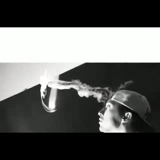 这个视角看水母烟圈真的好美好美哒